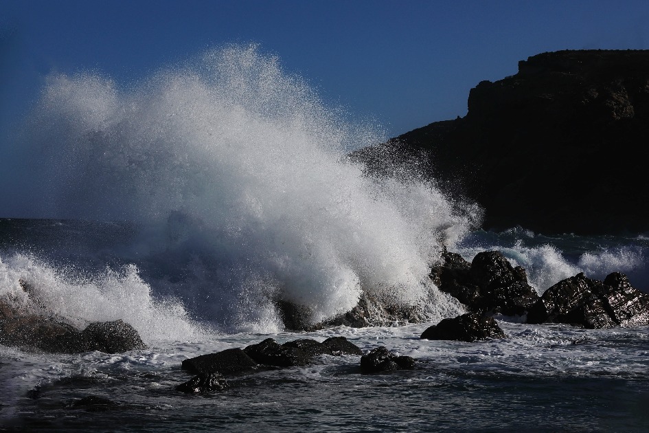 Huge tides slamming rocks at The Point, Mossel Bay.